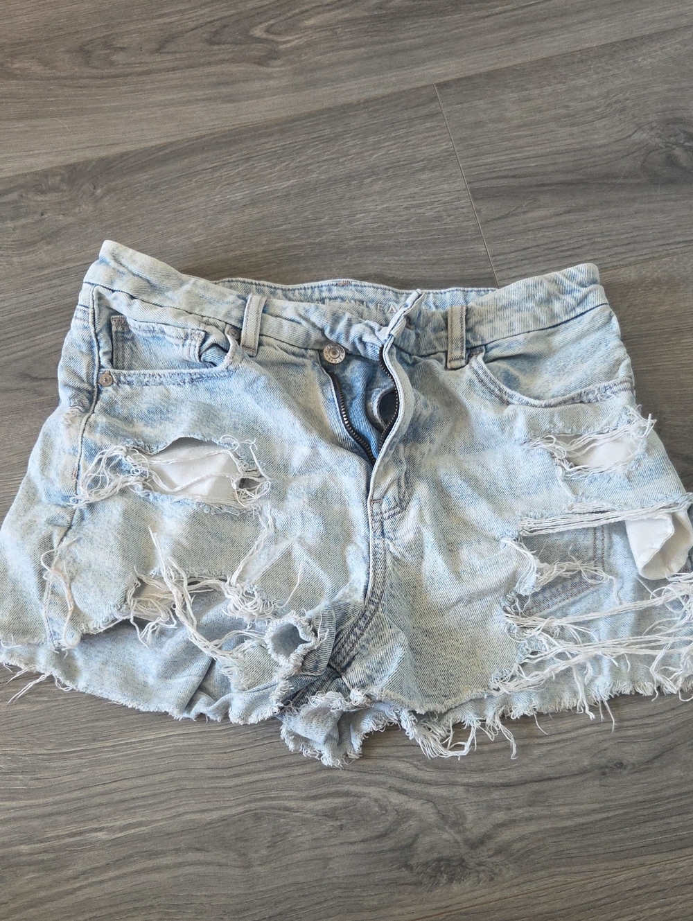 American Eagle Outfitters Light Blue Distressed Denim Shorts